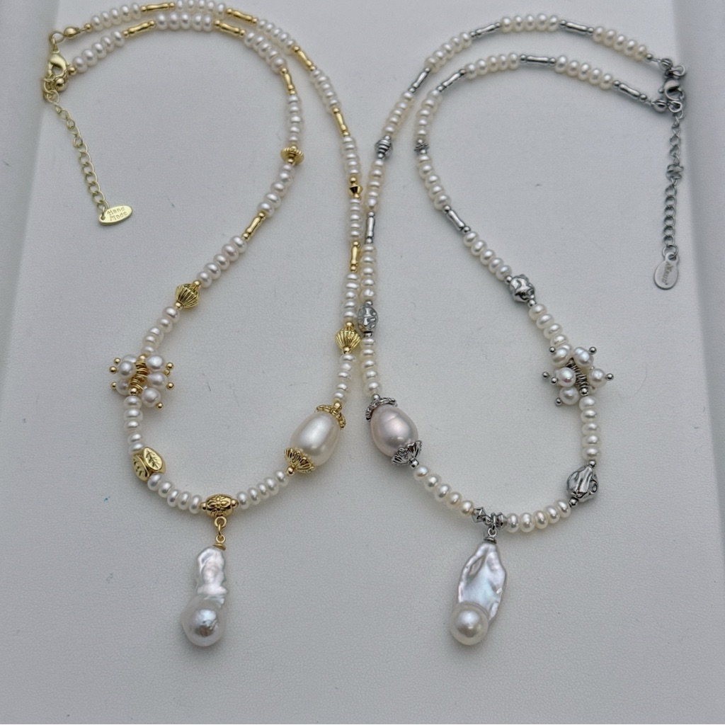 26x16 Handmade Freshwater Pearl Necklace With Mini Flame Ball Pearl Pendant